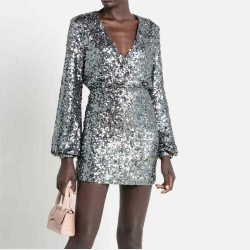 NWT O.P.T. Silver Gunmetal Sequins Bodycon Rumi Mini Dress Size US Smalll - Picture 3 of 16